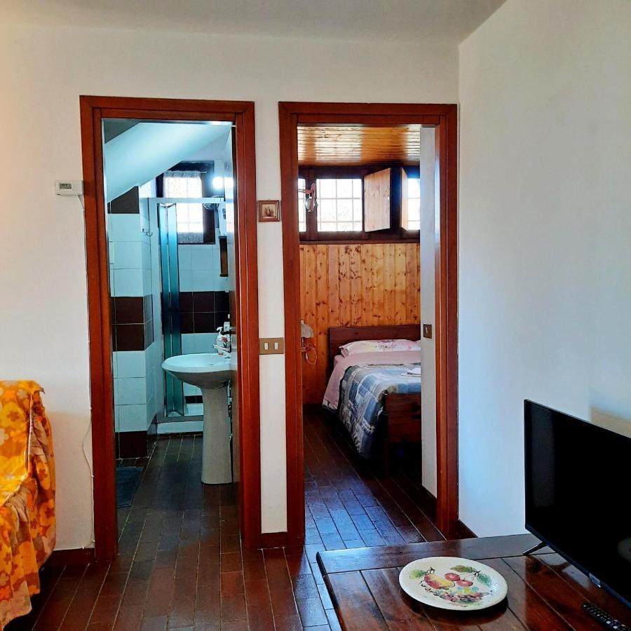 La Capanna Apartment Margno Екстериор снимка