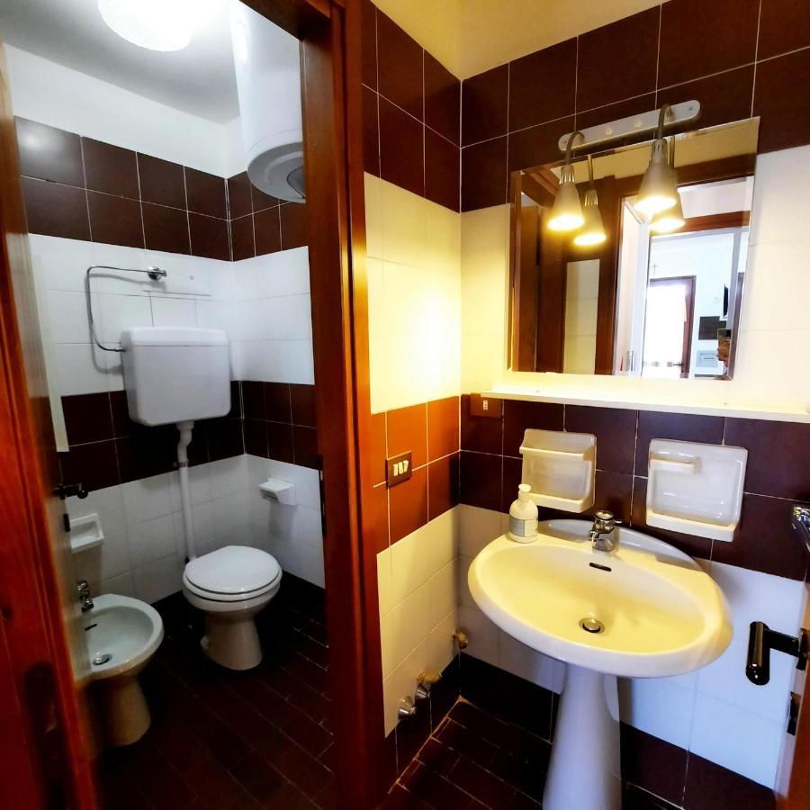 La Capanna Apartment Margno Екстериор снимка