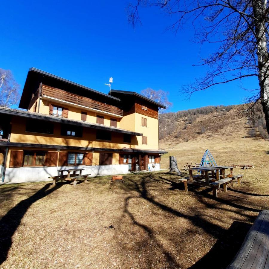 La Capanna Apartment Margno Екстериор снимка