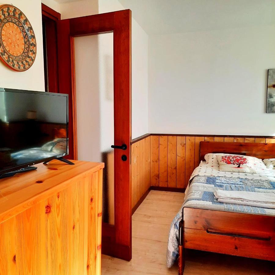 La Capanna Apartment Margno Екстериор снимка